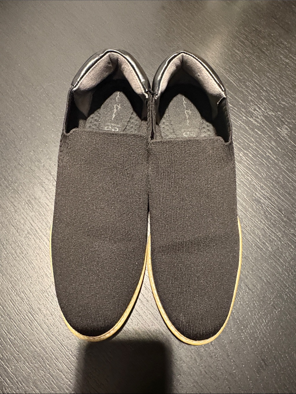 Slip-On Knit Casual Shoes in Black